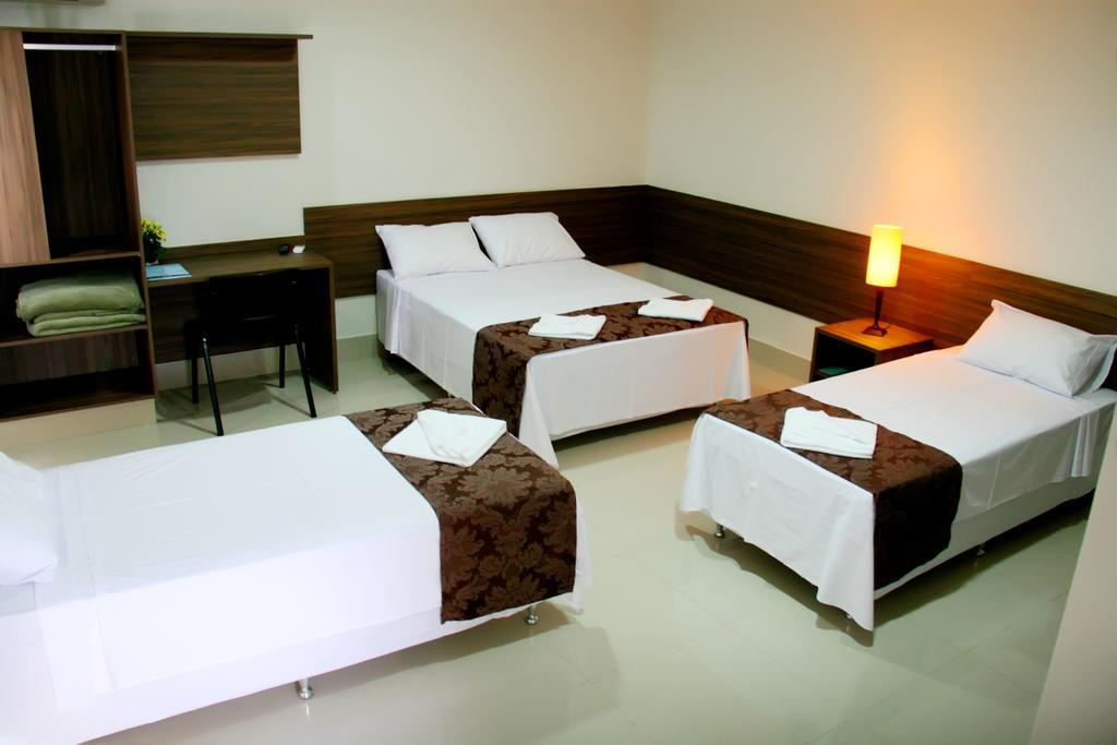 Hotel Belugi Goiânia Pokoj fotografie